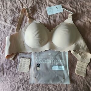 Momcozy Nursing Bra